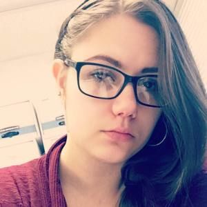 Meet your Posher, Stacie